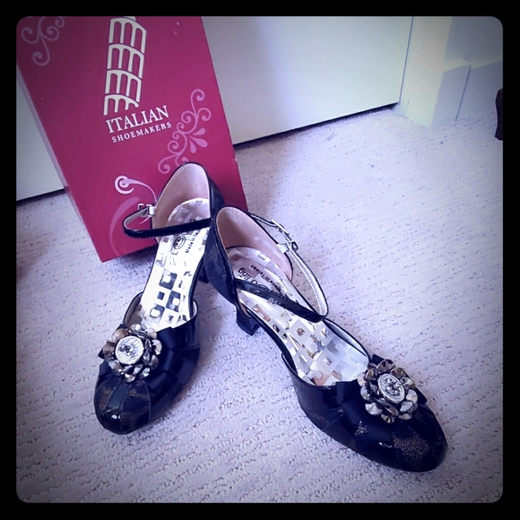 Shoes for dancing - Picture 1 of 5